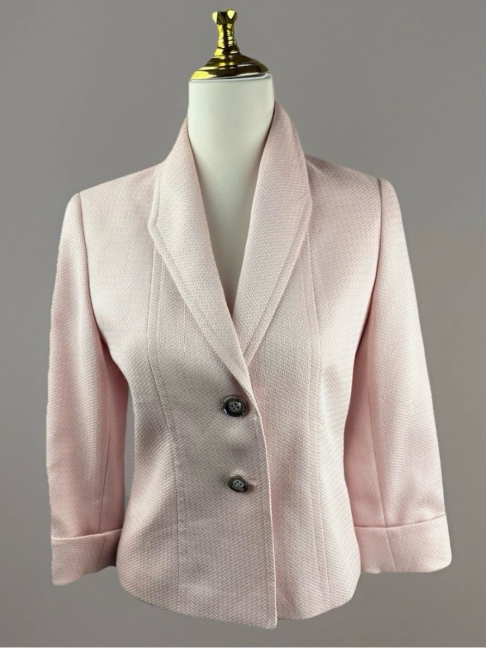 Tahari Arthur S Levine Women's Blazer Sz 2 Pale Pink Feminine Elegant Career